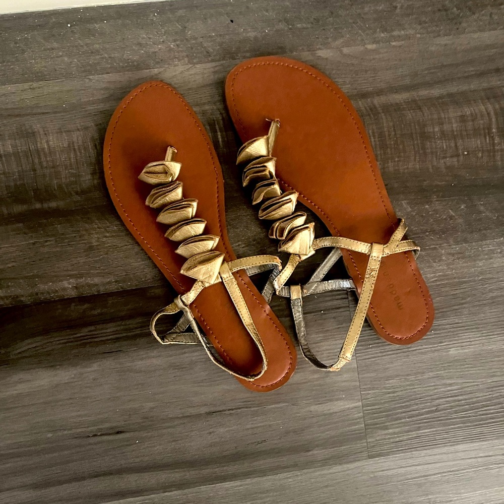 Size 10 Madden girl gold sandals